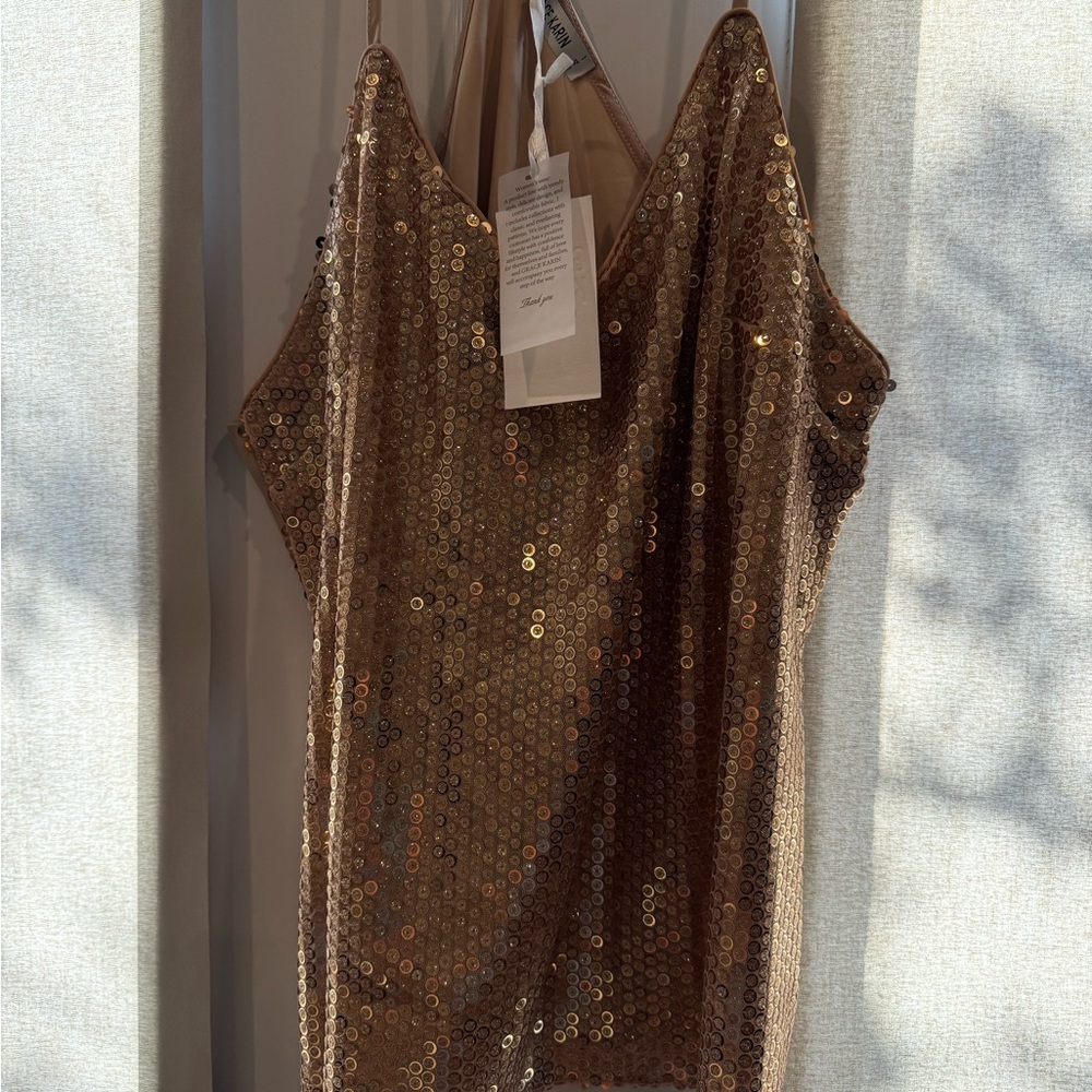 Grace Karin Gold Sequin Women's Top (NWT)